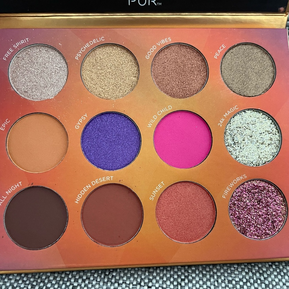 3/$22✨ Pür eyeshadow pallet